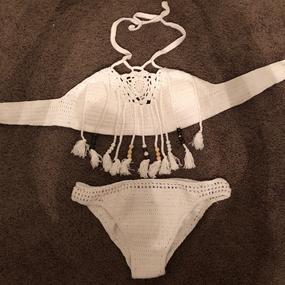 Bathing suit